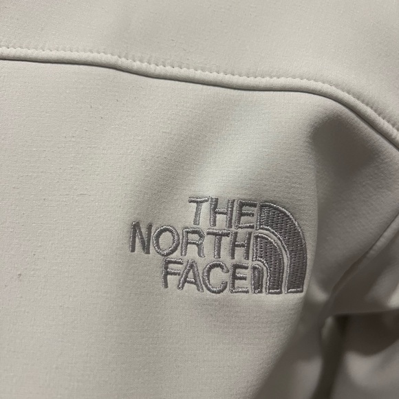 NWOT The North Face women’s Apex shell coat size M - Picture 3 of 16